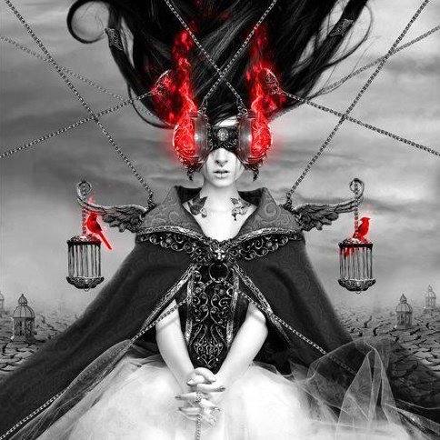 RaraLaVida's profile picture. Jamaz pienzes que estas solo (a)