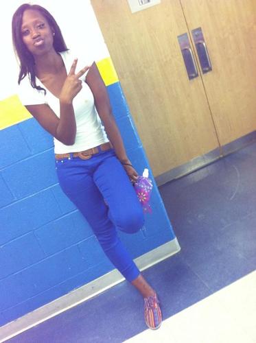 Follow my neice @imonlyfaith