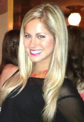 High School Choral Director
Syracuse Grad