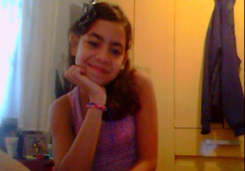 sou uma menina que gosta muito da banda rebeldes e da novela!