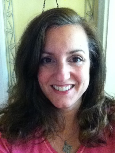 joyelyn17's profile picture. dotcom production nerd, live music enthusiast, zest for nature staying green and primitive.