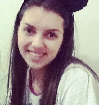 loradepaula's profile picture. 