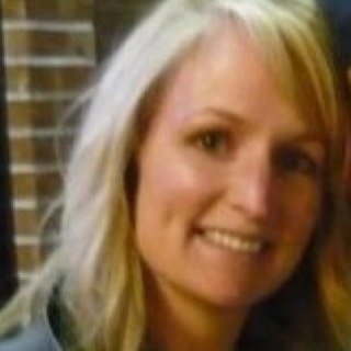 robynsb7's profile picture. 