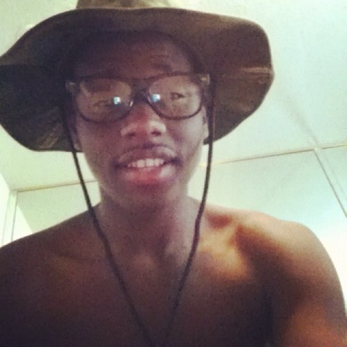 ChristmxNAugust's profile picture. IDK