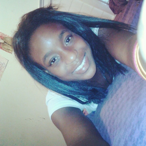 __IluGinaa__'s profile picture. im 5'3 yes im little...but smart pretty lovin luk 2 just have fun have a crazy side btw im 15 im on tha cheer team fm i fb