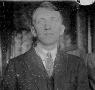 모리스 블랑쇼 (Maurice Blanchot, 1907-2003)의 문장을 트윗하는 봇입니다.
