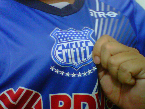 Ing Agronomo  Hincha de Emelec ,mis hijas y mi esposa son lo mas en mi vida orgullosamente Manaba