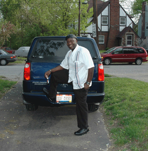 I AM A FRIENDLY MAN, AN ENTREPRENEUR. LOVE MUSIC, DANCE, READING, TRAVELING, SOCCER AND MOVIE. I AM  VERY AMBITIOUS, SPEAK 6 DIFFERENT LANGUAGES