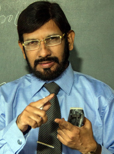 The prime objective of the Ekalavya Universys is to Bridge the gap between Institutions and Industry.