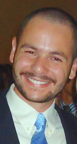 Sou agnóstico, felizardo, competente e botafoguense. A sinceridade extrema pode ser o lema. Chegue junto.