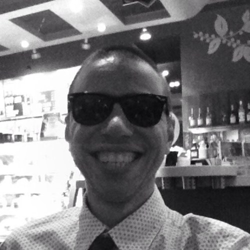 axiqo's profile picture. 