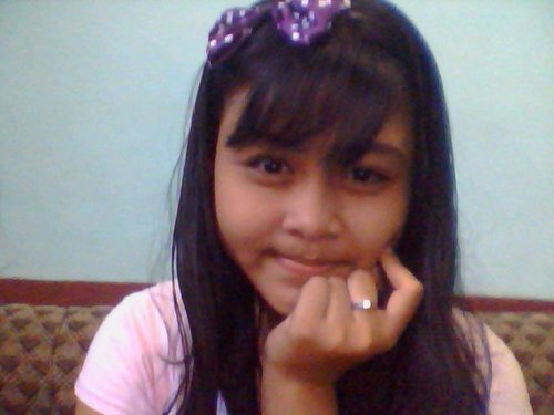 ekamoniika's profile picture. 