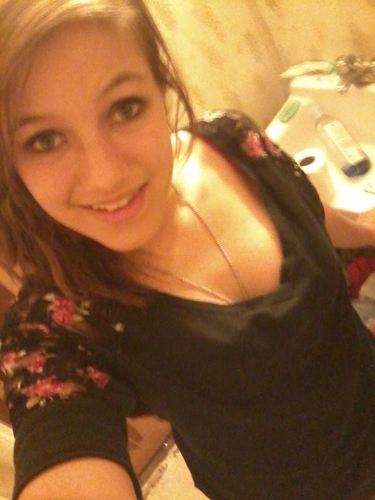 Freshmann. 15. Singlee. Bleeh.