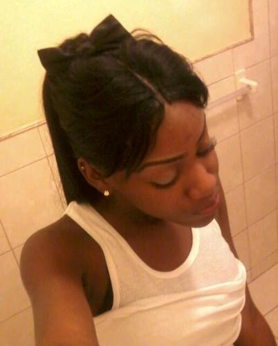 Follow & i Follow back ;) 
|Birthday-September 13th :D`