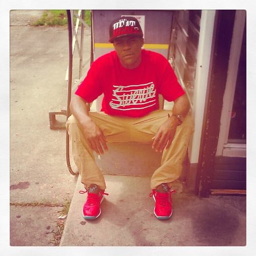 Money Ain't erthang, A Broke nigga made dat uP!!!!