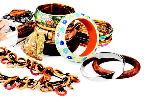 AjantaartsSales's profile picture. We are real manufacturer and Exporter of fashion imitation Jewellery & other handicrafts
E-mail:- ajantaintezar@gmail.com