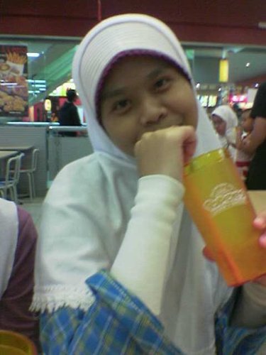 Bismillahirrohmaanirrohiim,,
Keep hwaiting!!!
I love zahra, i love yoona i'm yoonaddict