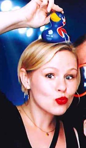 MandaMindie's profile picture. Londoner living in Lugano. Snr brand Comms manager, The North Face, EMEA and attempting to nurture a mini human. Never stop exploring.
My thoughts, my tweets.