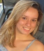 Gestora de RH, 23 anos, casada.
Deus, os sonhos, os livros e as músicas são o meu alimento. ;)