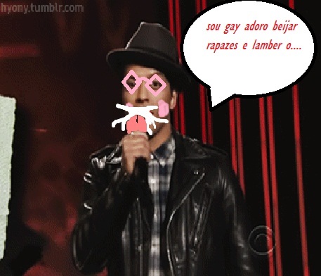 foda-se bruno mars cabelinho de boiola hahaha! minha vingança para você.!.