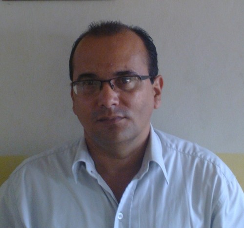Licenciado en Contaduría Pública y Administración de Empresas, mención Riesgos y Seguros.