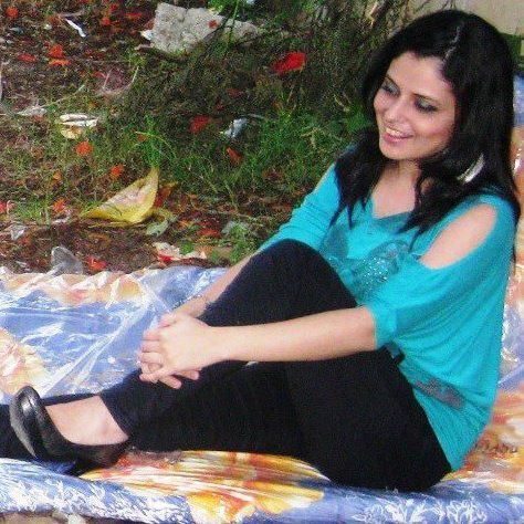 “Mil formas una creación: imaginación, arte, sentimiento, la mas alta expresión del interior en SONIDOS-FORMAS-COLOR-MOVIMIENTO”