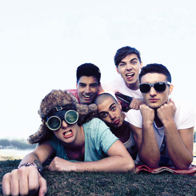 Follow, I'll follow back :). In love with The Wanted, Example, Ed Sheeran, Professor Green, Drake, Glee and more :)