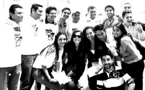 los jóvenes la Fuerza de México 
cuenta oficial del Frente Juvenil Revolucionario municipal Durango