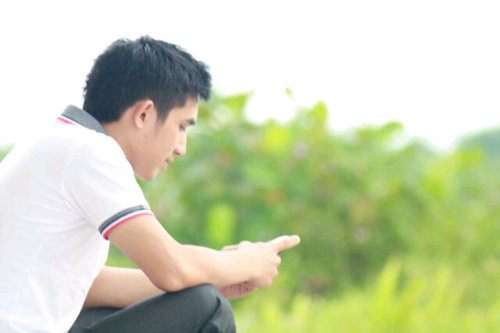 Buat satu langkah pasti setiap harinya, untuk masa depanmu