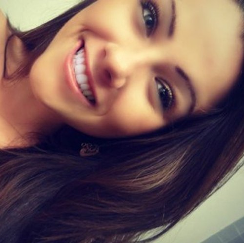 callmesexyy's profile picture. I'm an ordinary teenage girl who tries to find out life..