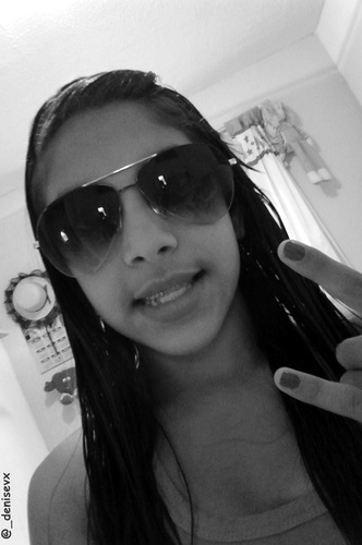 Aquelα que vc fαlα mαl, pαgα-pαu e fαz iguαl '
Nαo importα o quє єu digα,
Vocє irα vαlorizαr pєlo quє vê,
julgαr pєlo quє ouviu
e opinαr pєlo quє conhєcєu