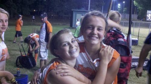 I play softball and in the BOC follow me and I will follow back:)
