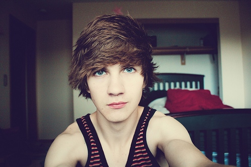 ICareBoo's profile picture. Believe it or not, there are still some gentlemen out there.