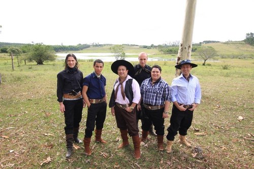 Twitter destinado a todos os  fãs do Grupo Rodeio