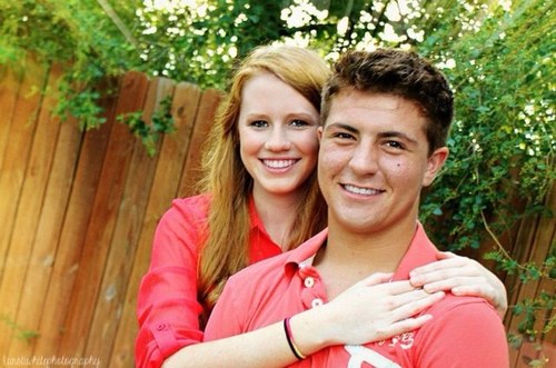 MelerAshley's profile picture. 