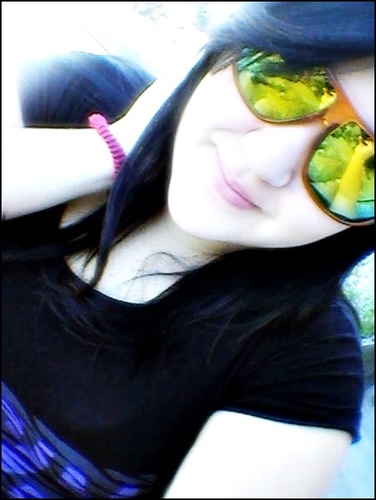 #_Humildade e #_caráter , quem tem vai #_longe .!