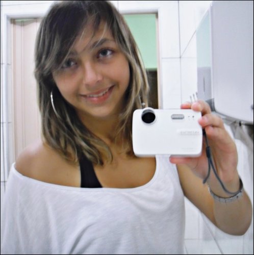 Estou sem fôlego, preciso da Tua mão.
Sopra em mim, nova vida outra vez;
Estou vazio, venha e encha-me.
Sopra em mim, nova vida outra vez;