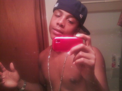 warrior_life95's profile picture. my name is aaron muthafuckin byrd. I grew up on hodges. I aint hard to get along wit #follow