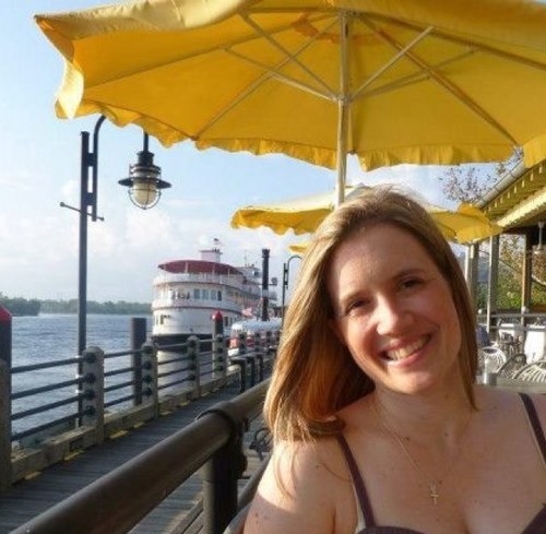 EjLiz79's profile picture. “There are as many truths as stars in the sky, and every one of them different”