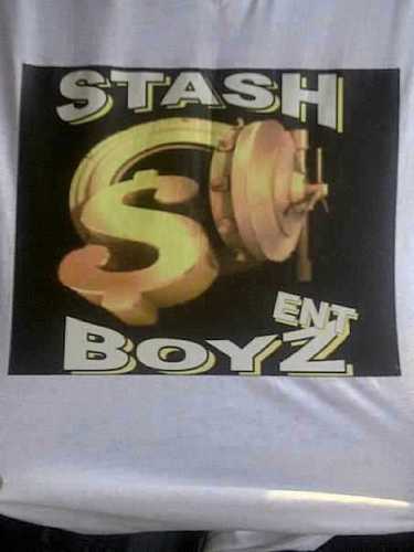 C.E.O of STASH BOYZ ENT.GO DOWNLOAD @youngzone3cup mixtape 23rd PKWY  NOW ON DATPIFF for feat. contact 202 590 2969 #DMV #STASHTEAM