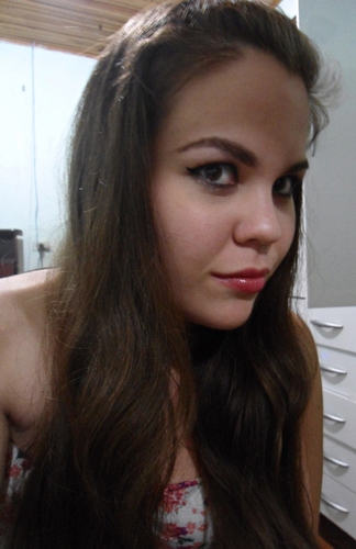 Andressa, 21 anos, sonhadora, determinada, muito feliz e Atleticana- Pr graças a Deus ! =)