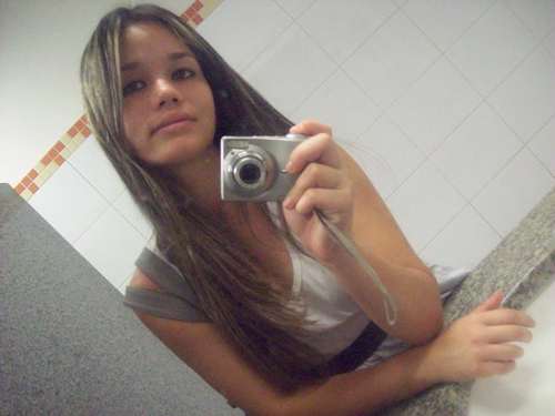 A viida me ensinou a nunca desiistir .. nem ganhar, nem perder .. mas procurar evoluir '