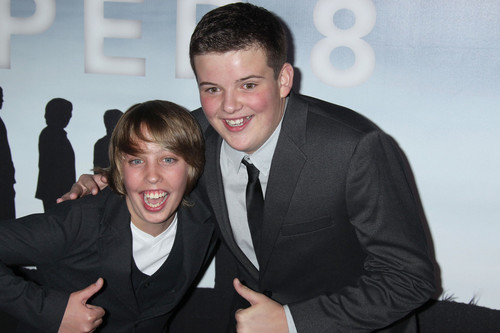 THE BIGGEST FAN OF RYAN LEE!!!!!!! @_RyanLee_ is my life forever!!!!!! Ryan Lee and Riley Griffiths followed me!!! :D