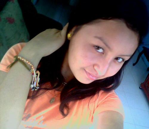 ¡HOLA! Ü/ Tengo 15(: ! Solo soy una chica normal... | #SiguemeYTeSigo | #FollowBack Seguro :D|