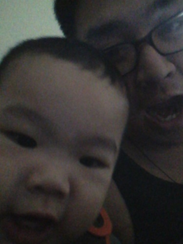 HOBOKebin's profile picture. simple and sweet.