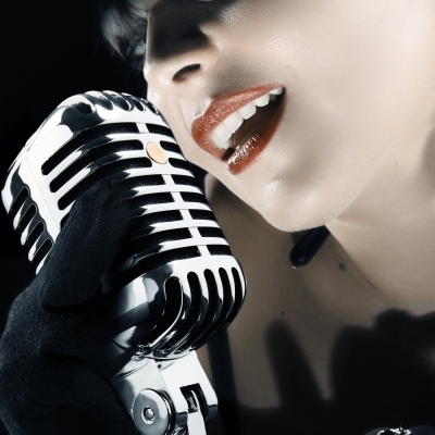 Delivering controversy from the world of US and UK Collegiate A Cappella. Not affiliated with any group.  Image: http://t.co/05UHQoIcQ7