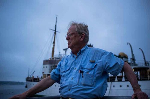 Retired software designer, art show photographer, husband, father and grandfather.