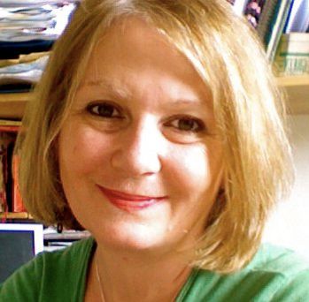 Consultant specialising in communicating about aid, international development and the Global South.