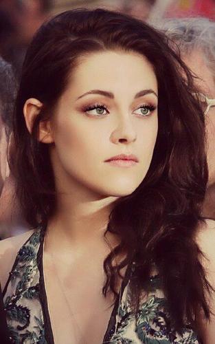 joyce_silva63's profile picture. Kristen Stewart fan ♥♥ I am a Vettelian!