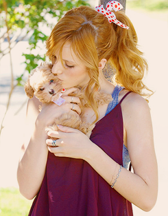 I ♥ Bella Thorne. I am really BELLARINA !! ♥ Bellarina forever ♥ #FASHIONISMYKRYPTONITE http://t.co/kbSkp0NU8V
